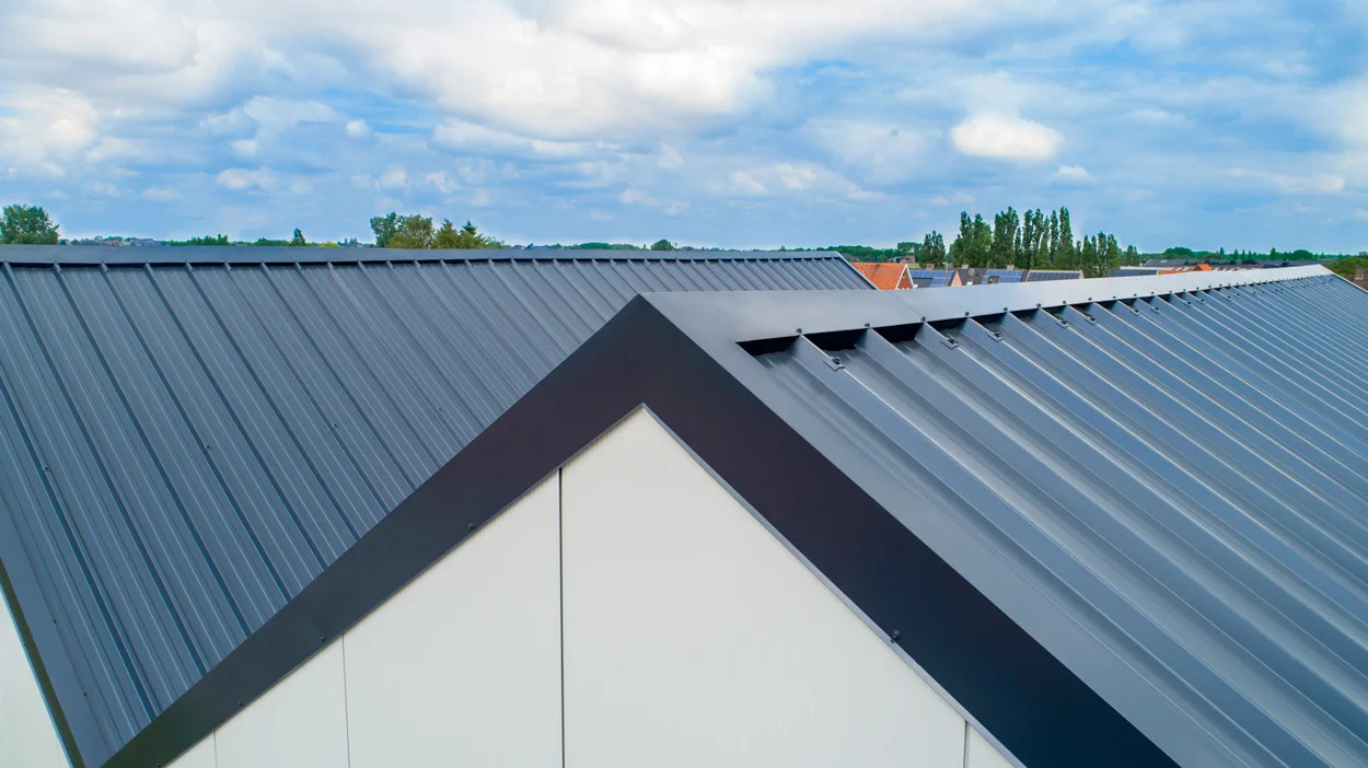 Toiture et bardage professionnel - Solutions de couverture en tôles acier